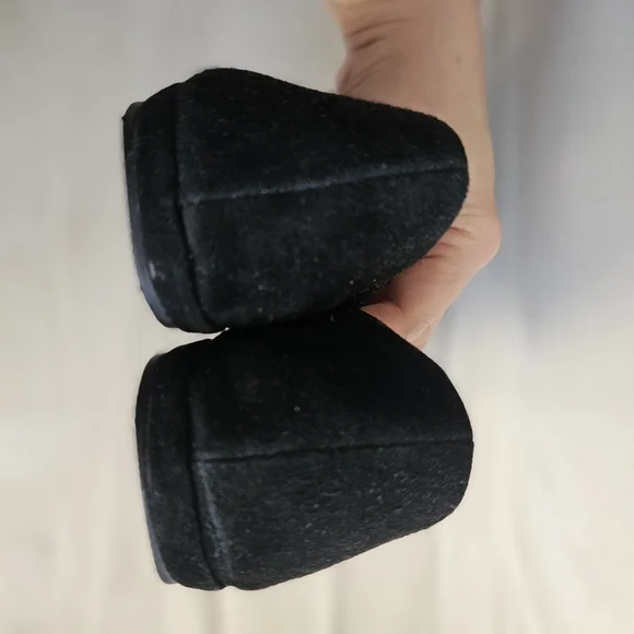 Vince Paz Black Womens size 7.5 Suede Loafer - Picture 3 of 5